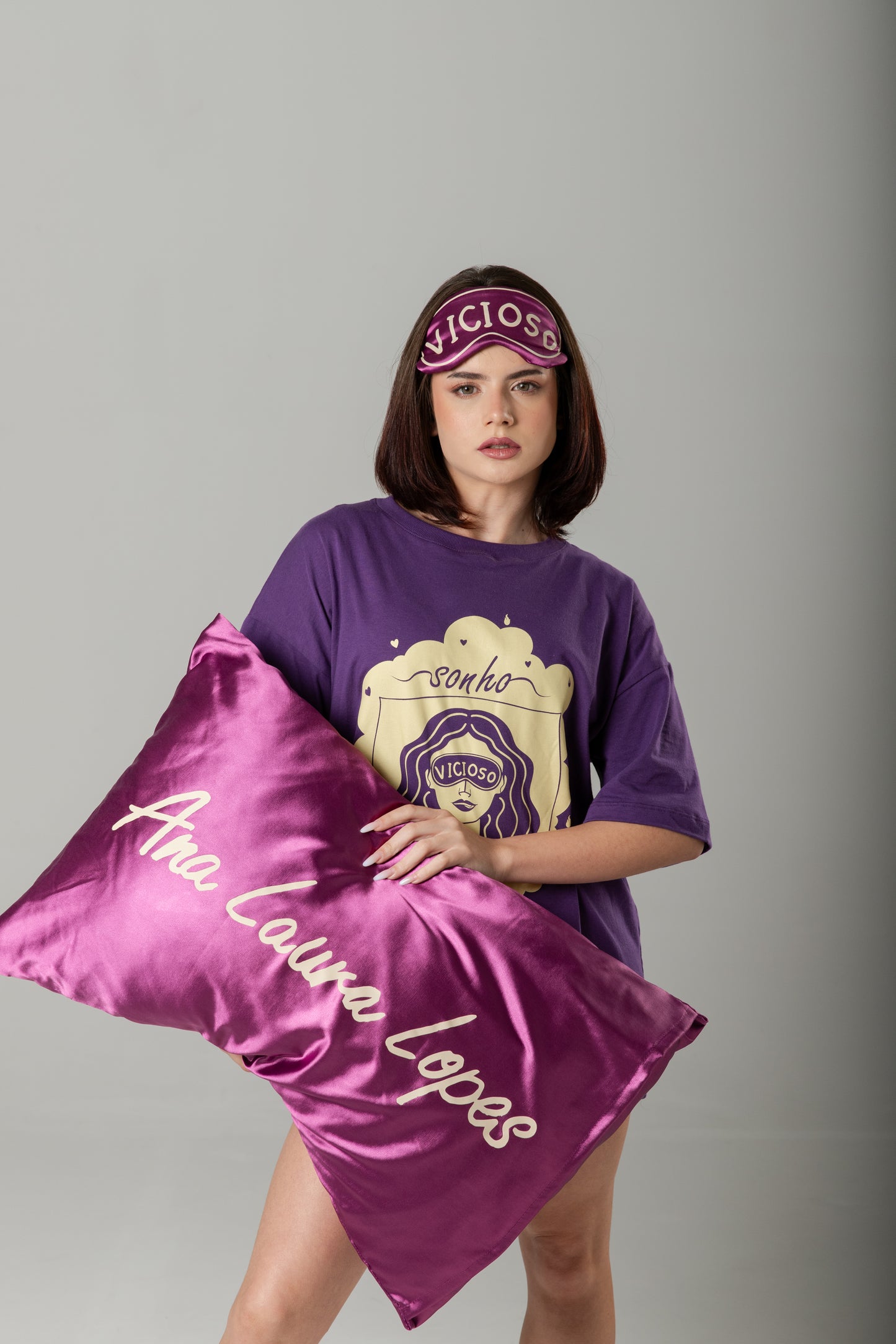 Fronha “Travesseiro Curioso” – Ana Laura Lopes