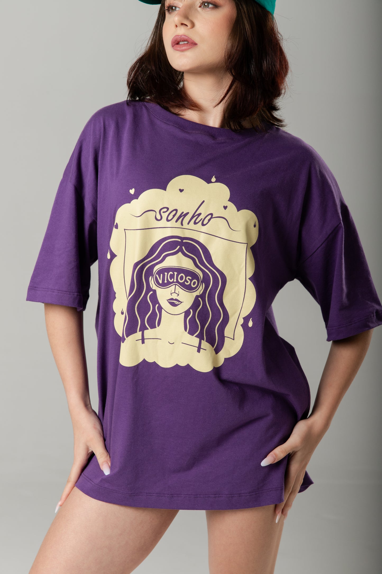 Camisetão “Sonho Vicioso” – Ana Laura Lopes