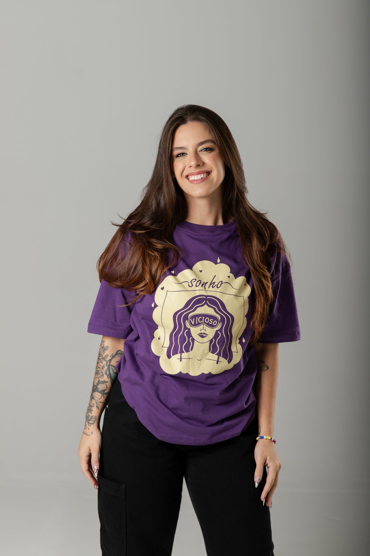 Camisetão “Sonho Vicioso” – Ana Laura Lopes